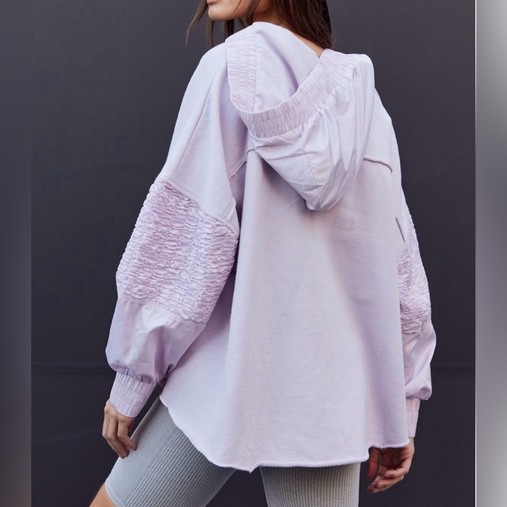 Free People Movement Spin Pullover. Size S.  Worn twice, Perfect condition.